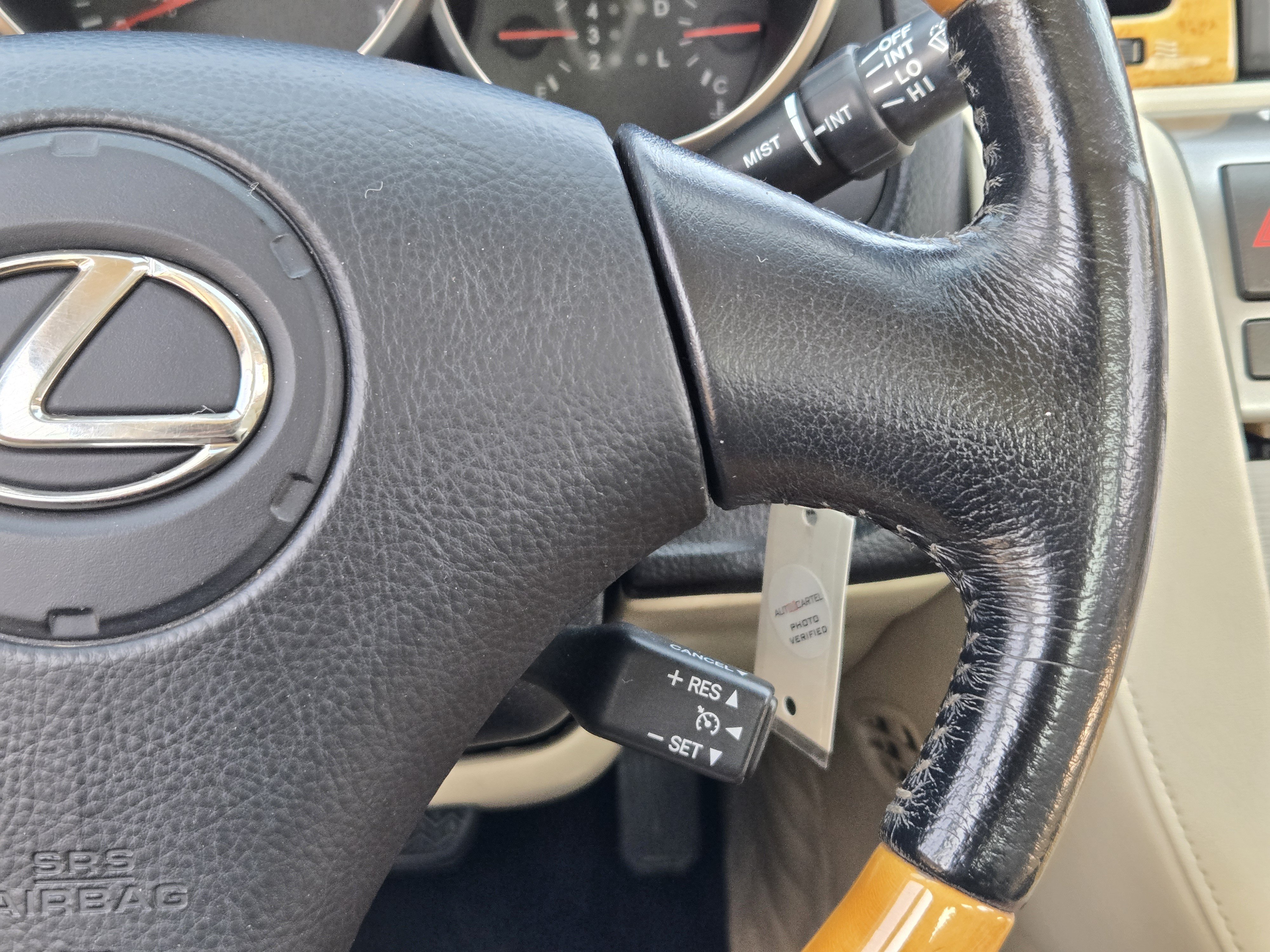 Used 2005 Lexus SC 430 Convertible RWD image 26