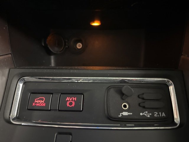 Used 2020 Subaru Ascent Limited w/ Technology Package image 34