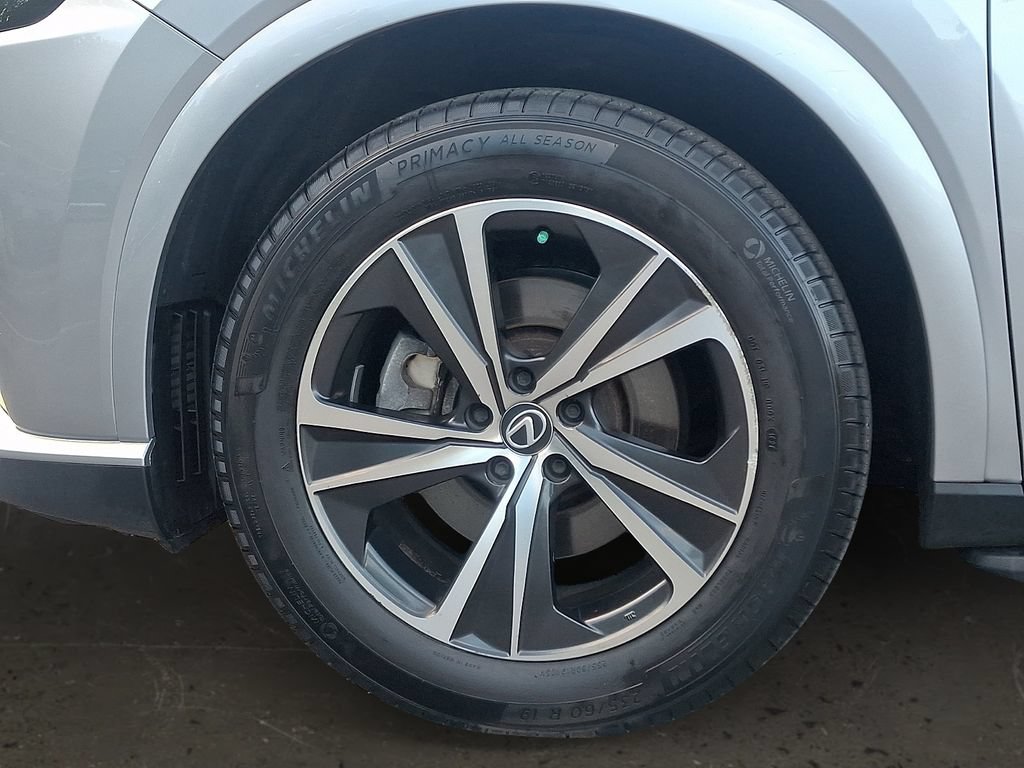 Certified 2024 Lexus RX 350h w/ Cold Area Package AWD/4WD image 9
