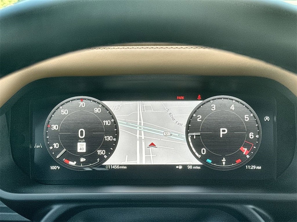 Used 2024 Land Rover Defender 130 X image 23