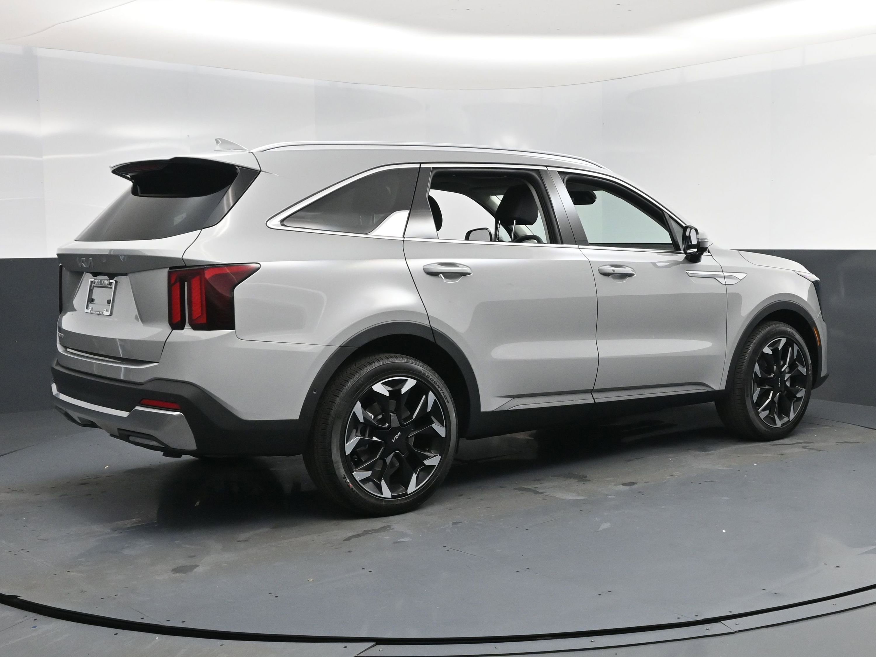 New 2026 Kia Sorento SX image 4