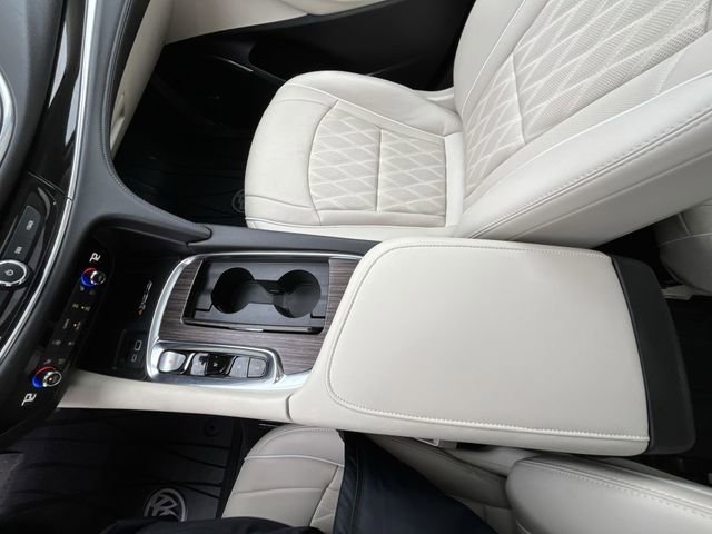Certified 2024 Buick Enclave Avenir w/ Avenir Technology Package image 26