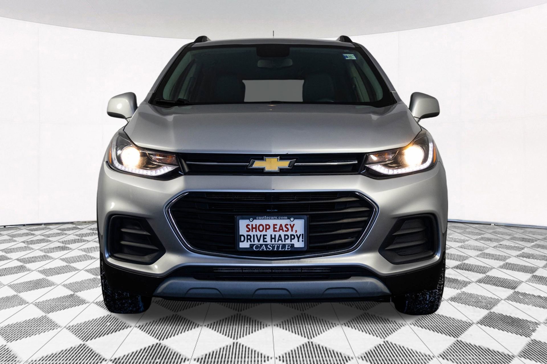 Used 2017 Chevrolet Trax LT w/ LT Convenience Package image 4