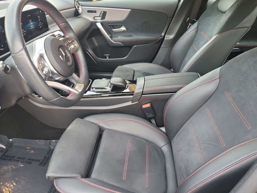 Used 2022 Mercedes-Benz A 220 4MATIC image 12
