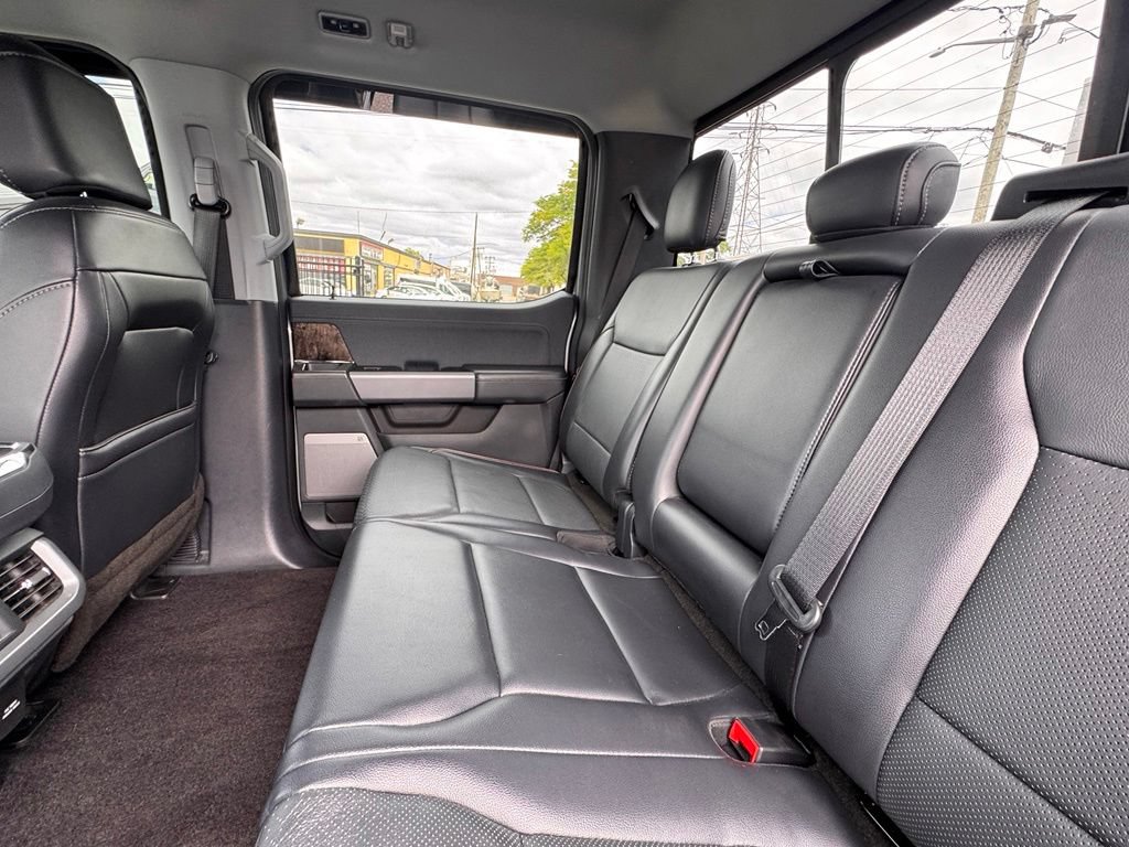 Used 2021 Ford F150 Lariat AWD/4WD image 17