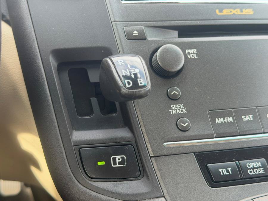 Used 2010 Lexus HS 250h FWD image 28