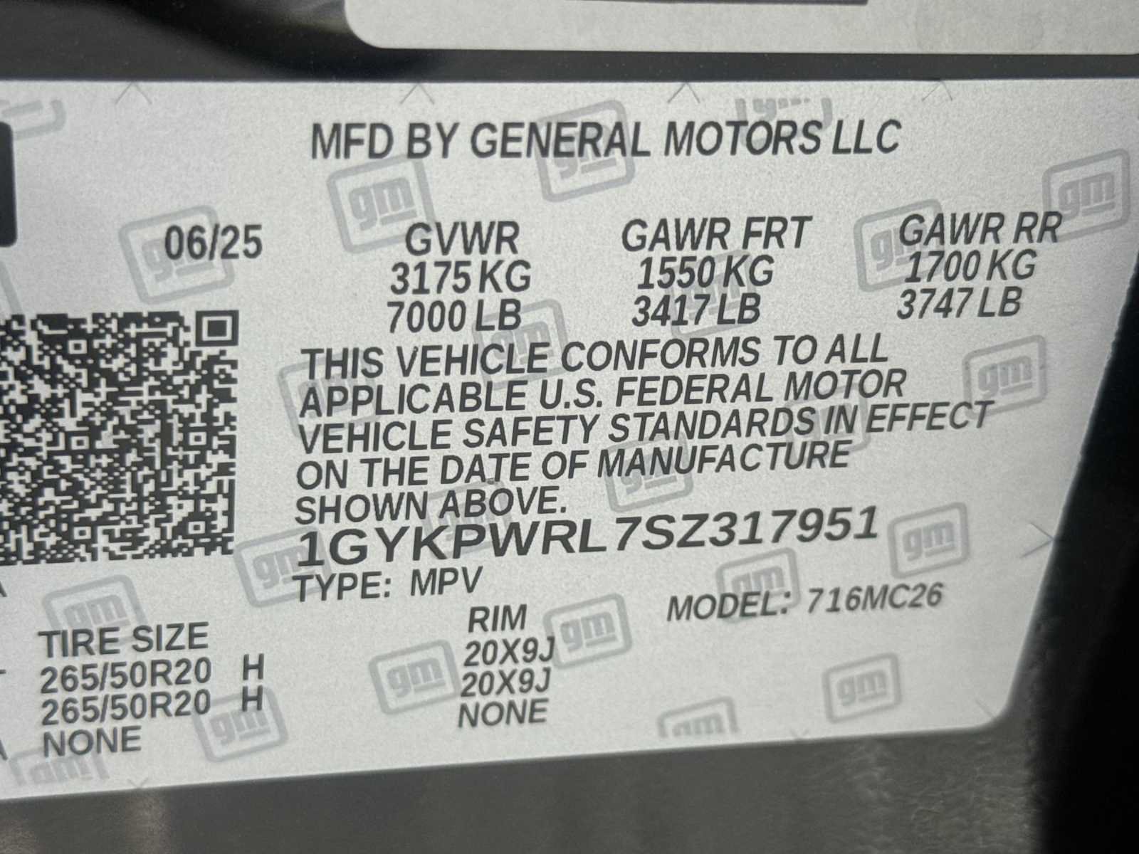 Used 2025 Cadillac Lyriq Sport w/ LPO, Floor Liner Package AWD/4WD image 24