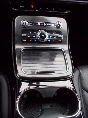 Used 2021 Lincoln Nautilus Reserve image 18