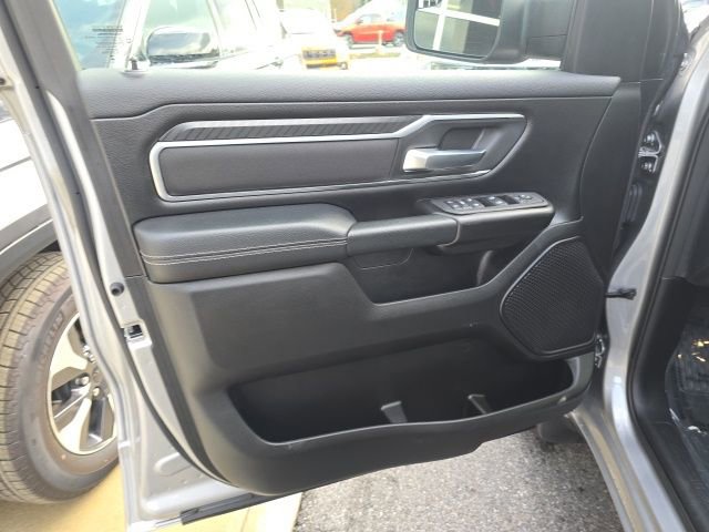 Certified 2025 RAM 1500 Big Horn AWD/4WD image 10