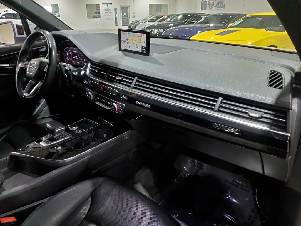 Used 2018 Audi Q7 3.0T Prestige w/ Prestige Package image 14