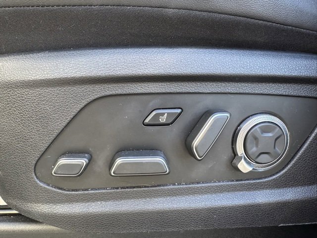 Used 2023 Hyundai Palisade Calligraphy image 21