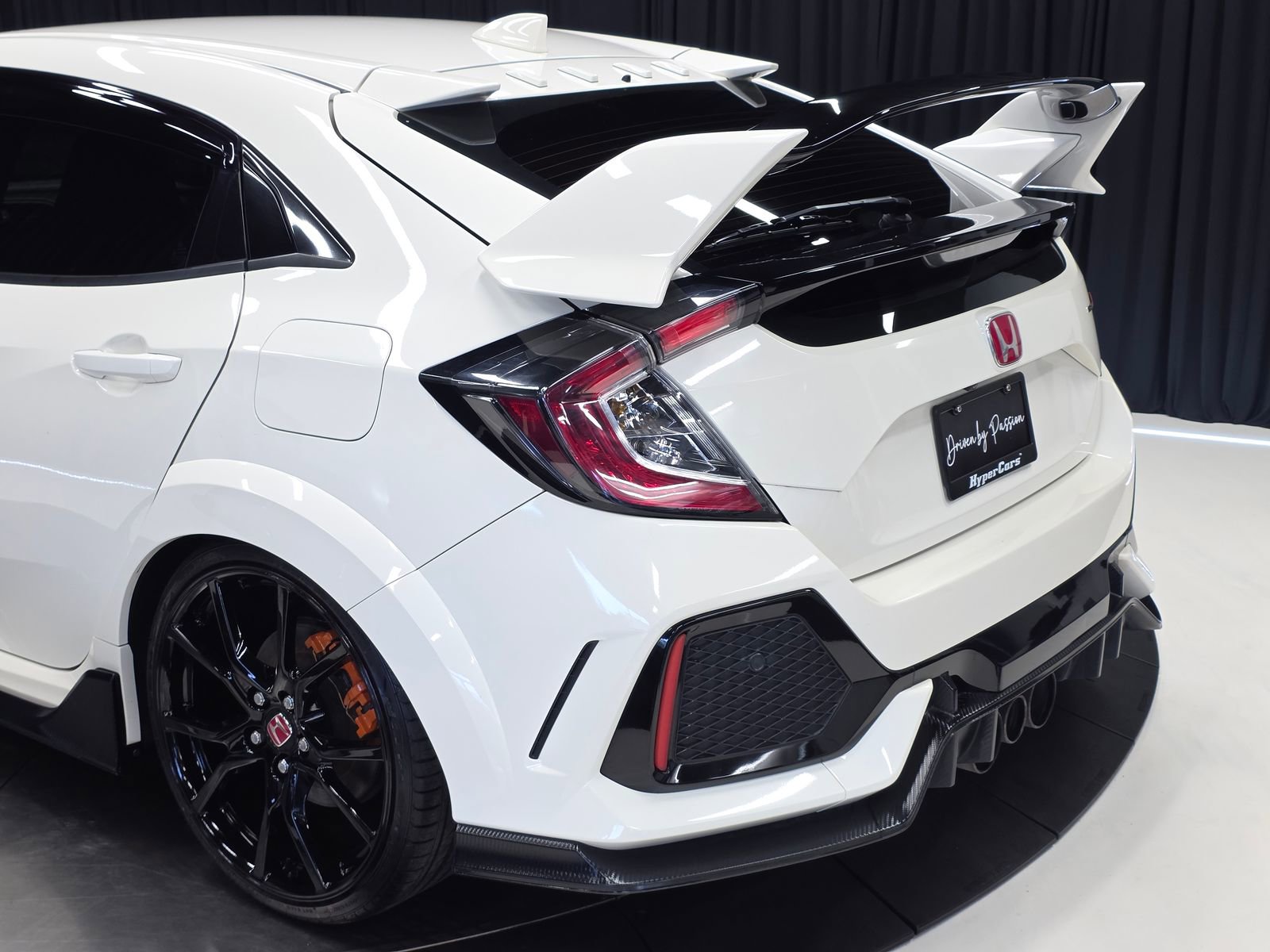 Used 2018 Honda Civic Type R image 59
