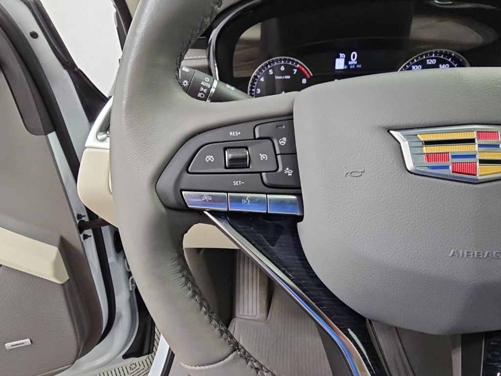 Used 2024 Cadillac XT6 Premium Luxury AWD/4WD image 28
