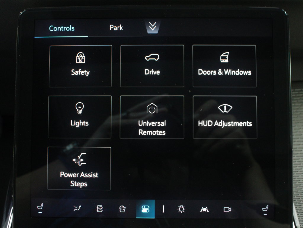 Used 2026 Cadillac Escalade ESV Sport AWD/4WD image 37