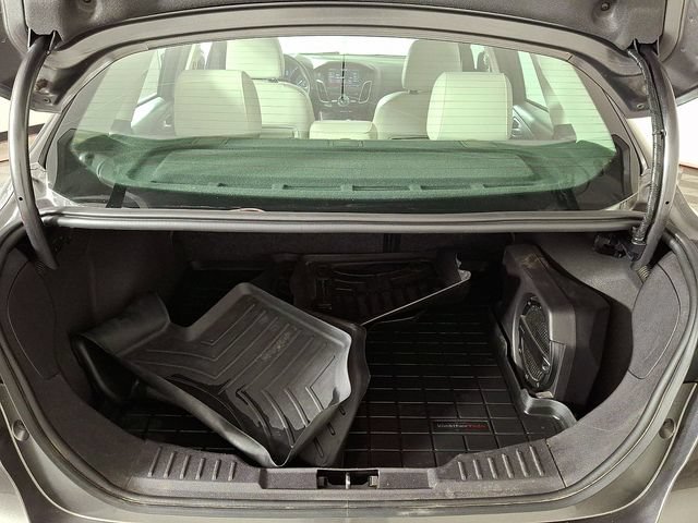 Used 2015 Ford Focus Titanium FWD image 30