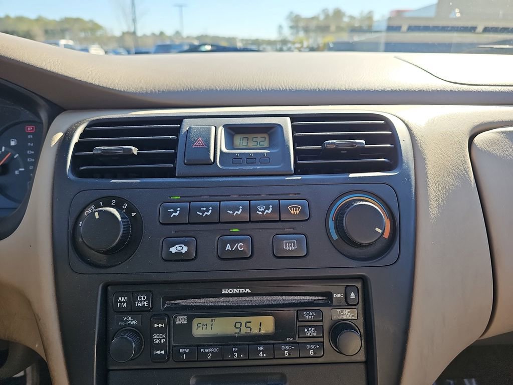 Used 2001 Honda Accord LX image 26