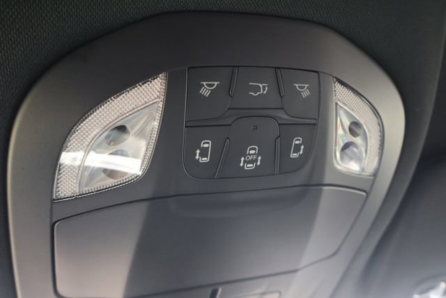 New 2026 Chrysler Pacifica Select w/ S Appearance Package FWD image 19