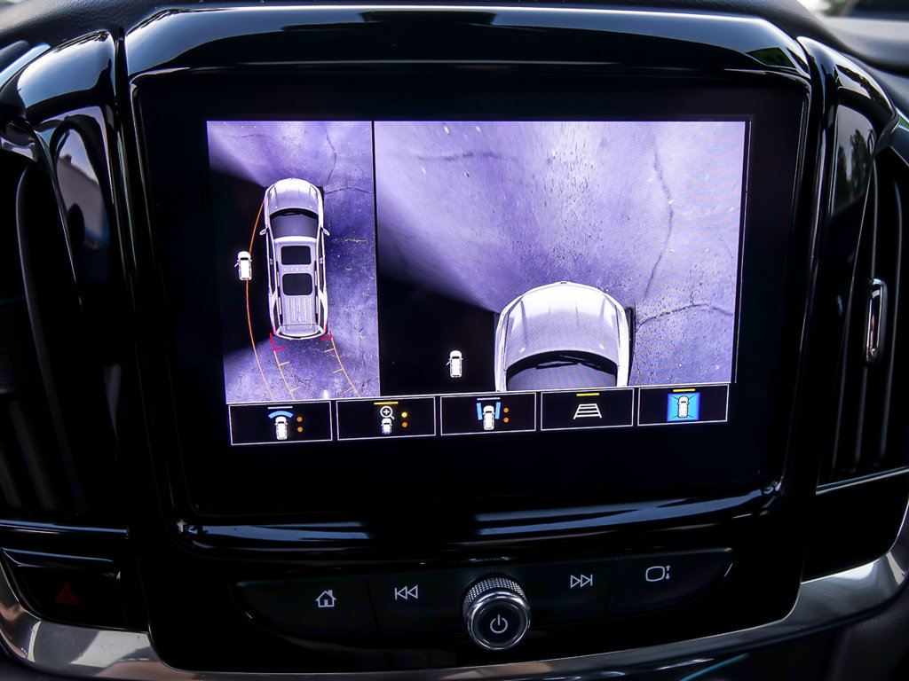 Used 2023 Chevrolet Traverse RS w/ LPO, Floor Liner Package AWD/4WD image 25