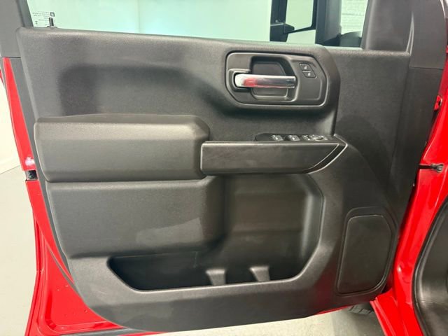 Used 2024 GMC Sierra 3500 Pro w/ Convenience Package image 11