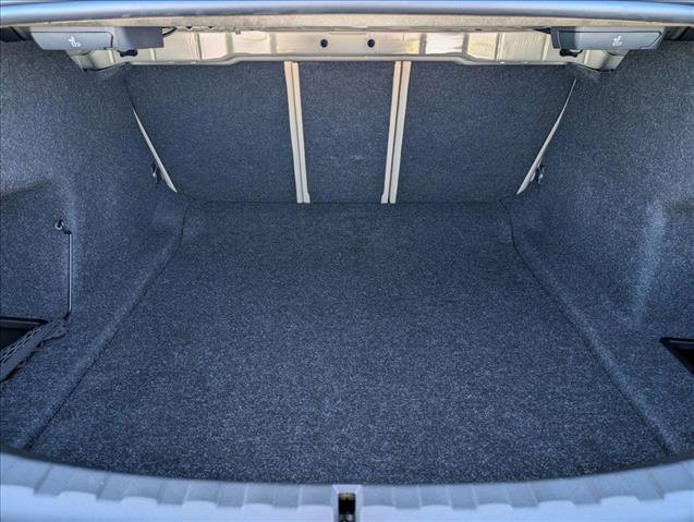 Used 2025 BMW 330i Sedan w/ Convenience Package image 6