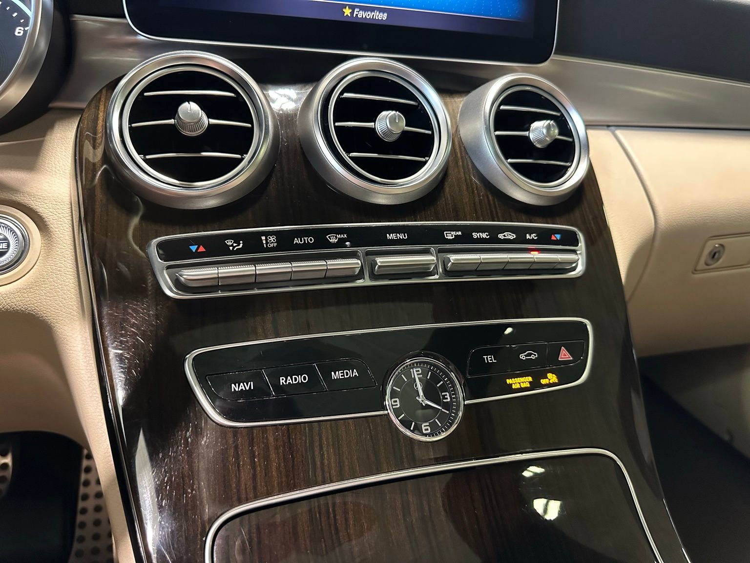 Used 2019 Mercedes-Benz C 300 Coupe image 27