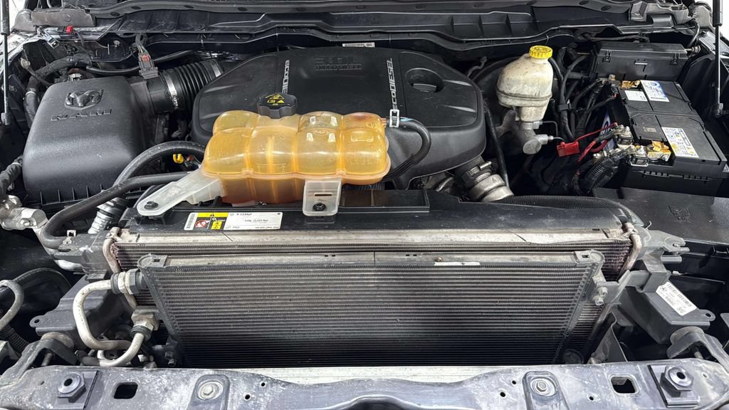 Used 2016 RAM 1500 Limited AWD/4WD image 33