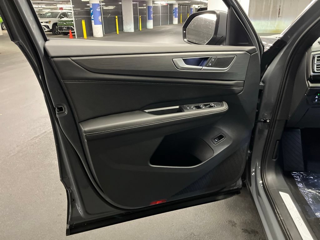 New 2026 Volkswagen Atlas Cross Sport SE AWD/4WD image 19