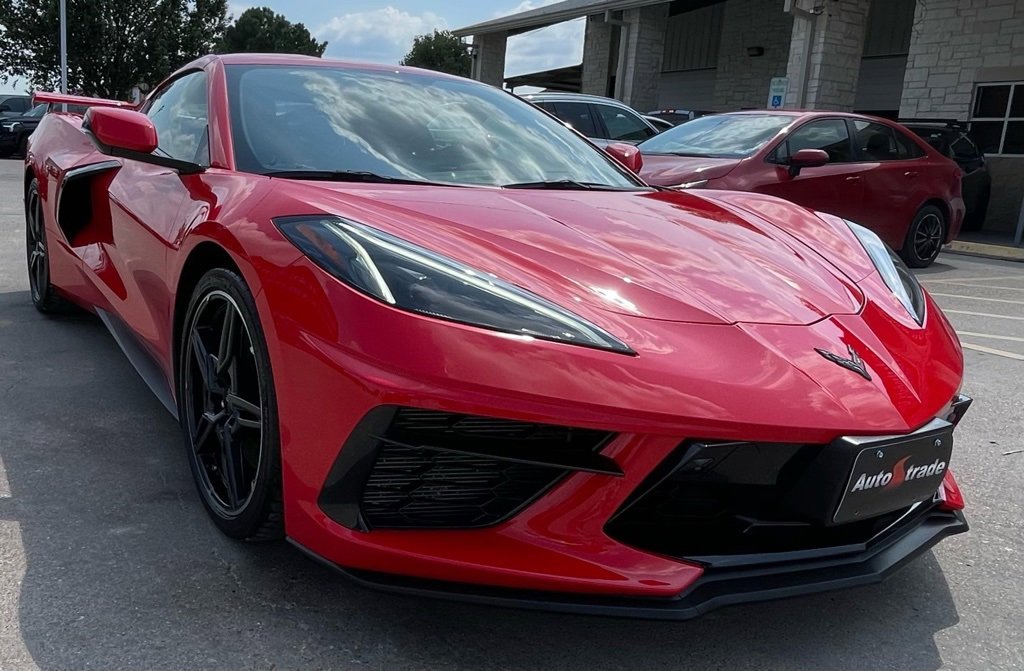 Used 2023 Chevrolet Corvette Stingray Premium Cpe w/ Z51 Performance Package image 3