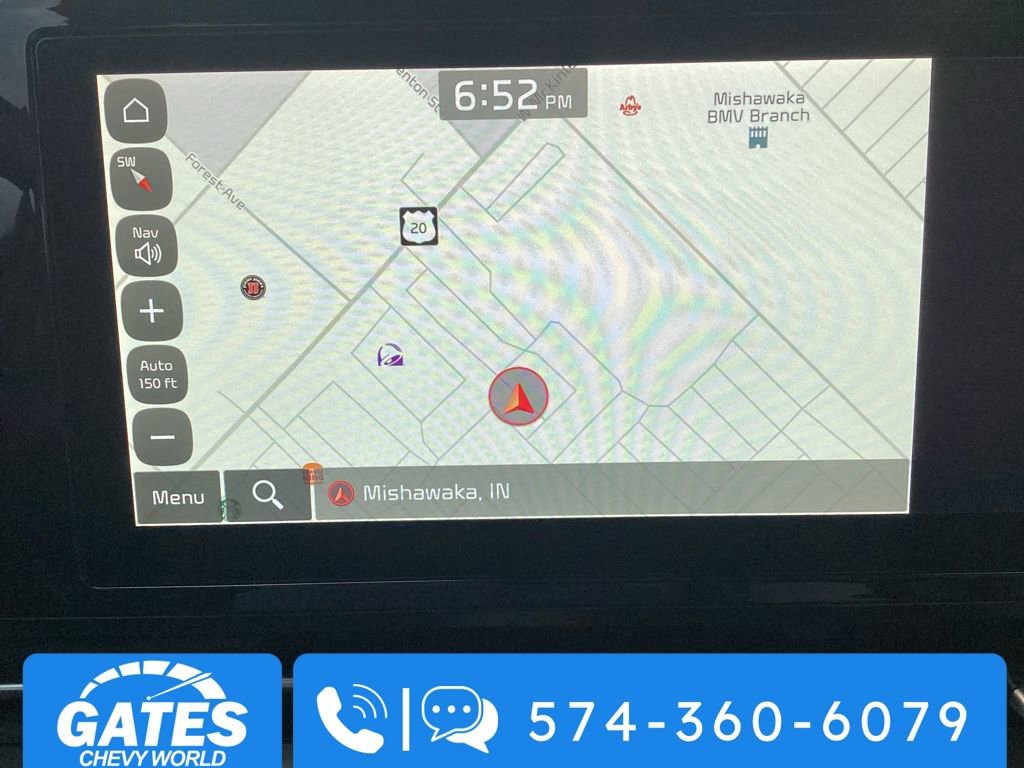 Used 2024 Kia Carnival EX image 20