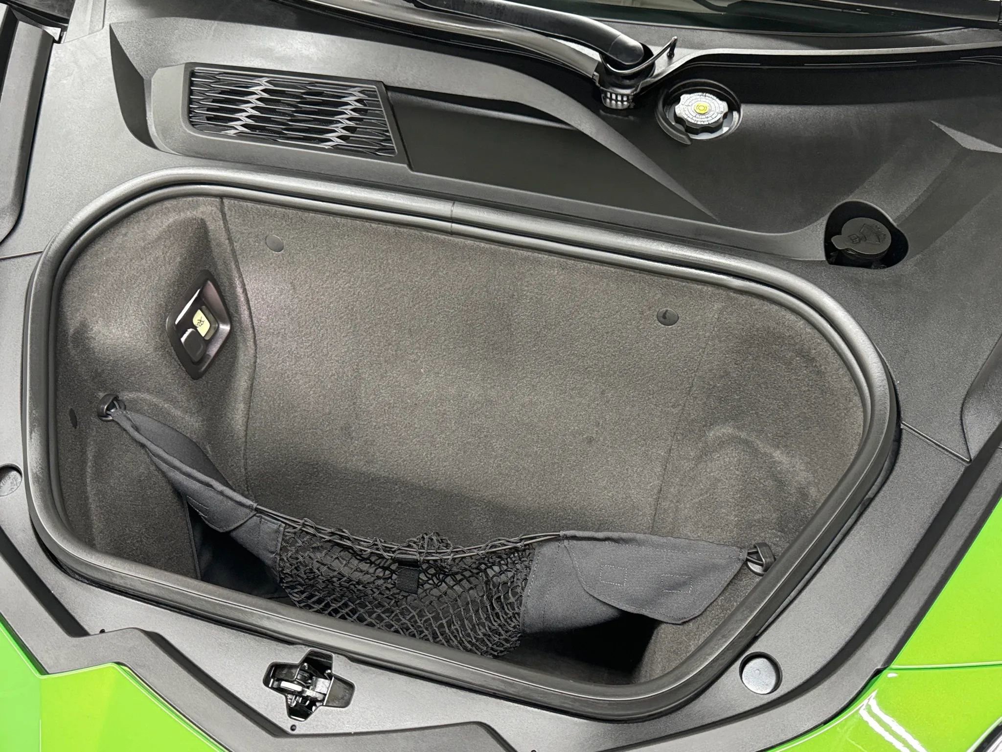 Used 2026 Chevrolet Corvette Stingray Preferred Cpe w/ Z51 Performance Package image 47