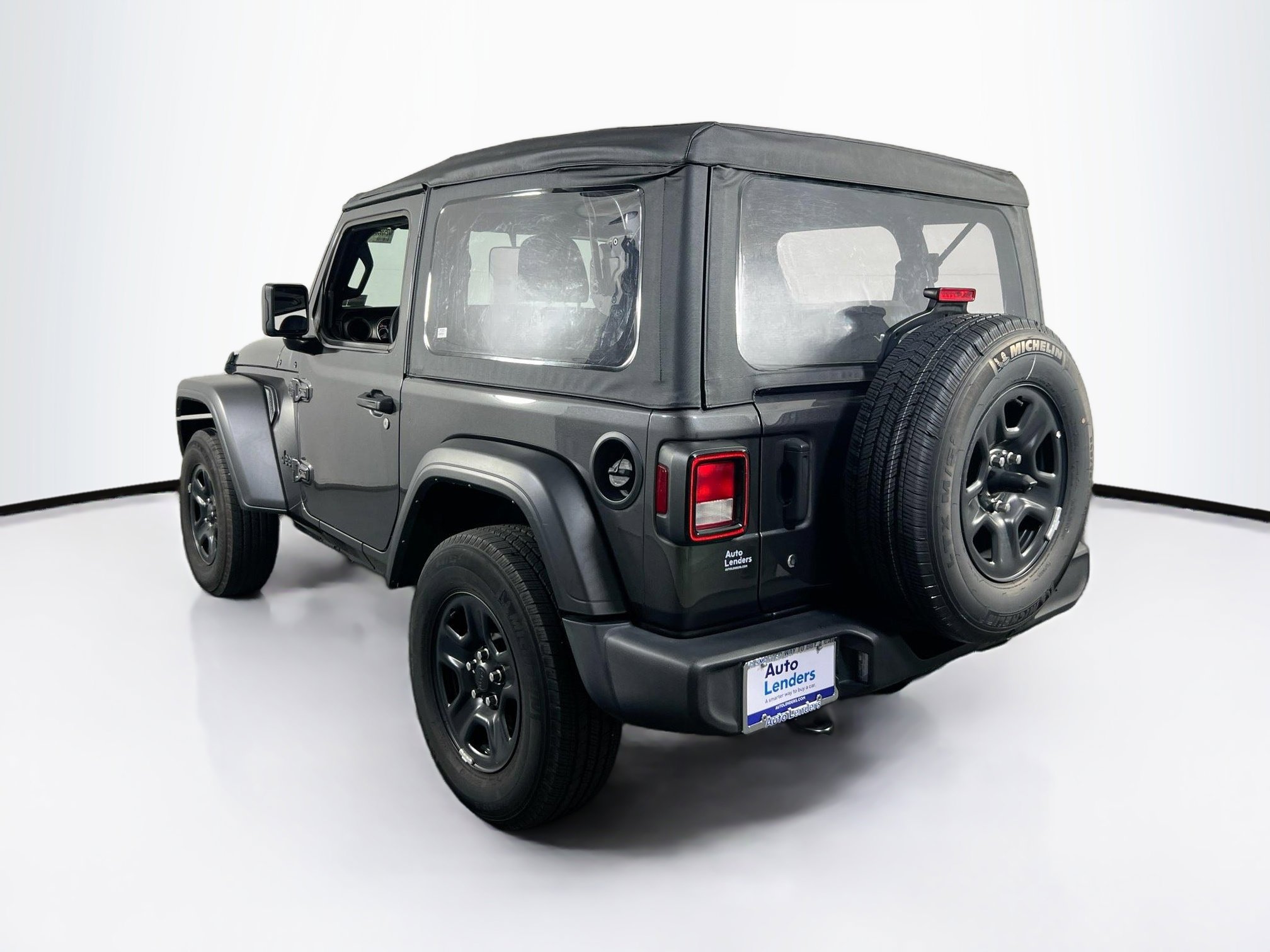 Used 2022 Jeep Wrangler Sport image 7