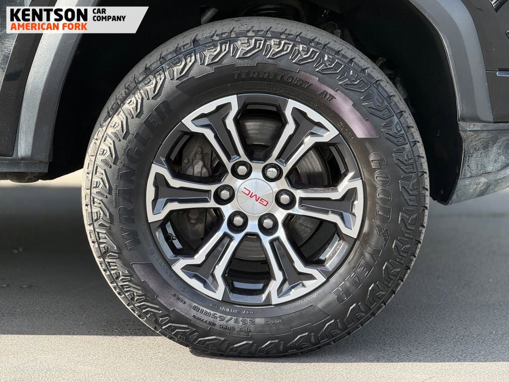 Used 2023 GMC Canyon AT4 w/ AT4 Premium Package AWD/4WD image 12
