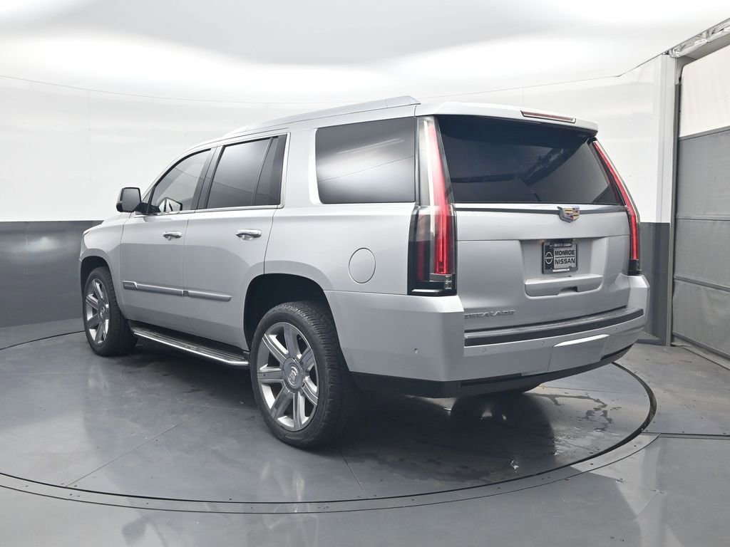 Used 2019 Cadillac Escalade Luxury image 9