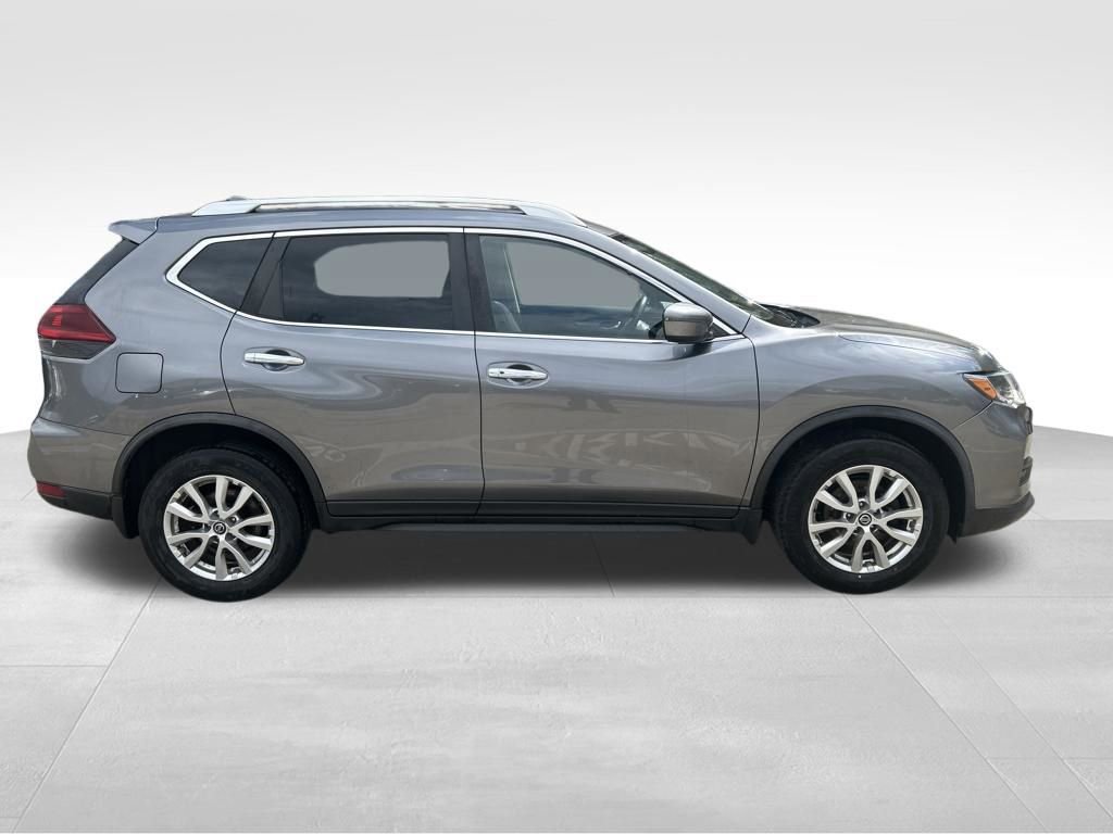 Used 2018 Nissan Rogue SV image 7