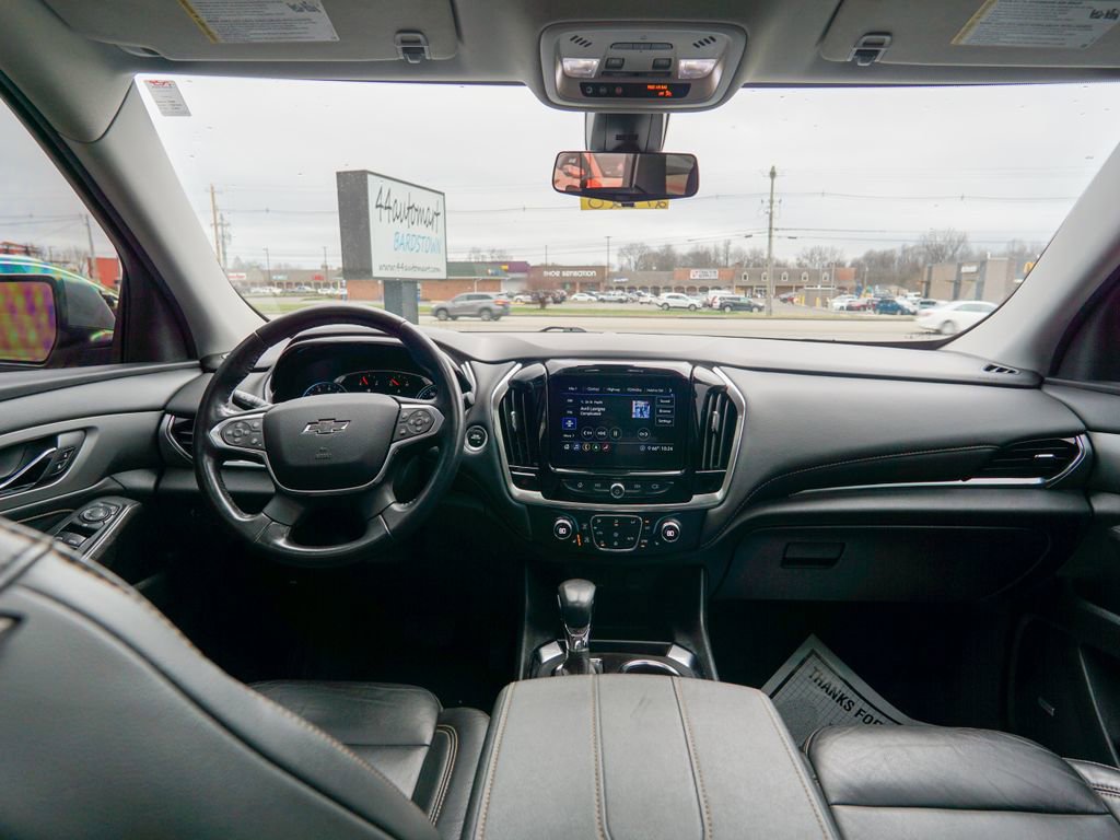 Used 2021 Chevrolet Traverse RS AWD/4WD image 14