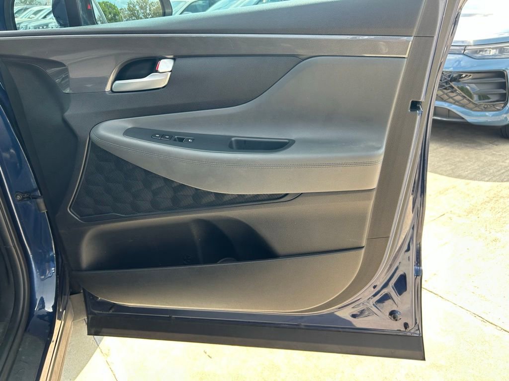 Used 2023 Hyundai Santa Fe SE AWD/4WD image 44