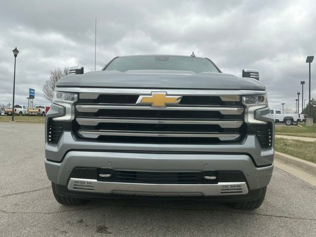 Used 2024 Chevrolet Silverado 1500 High Country w/ High Country Premium Package image 8