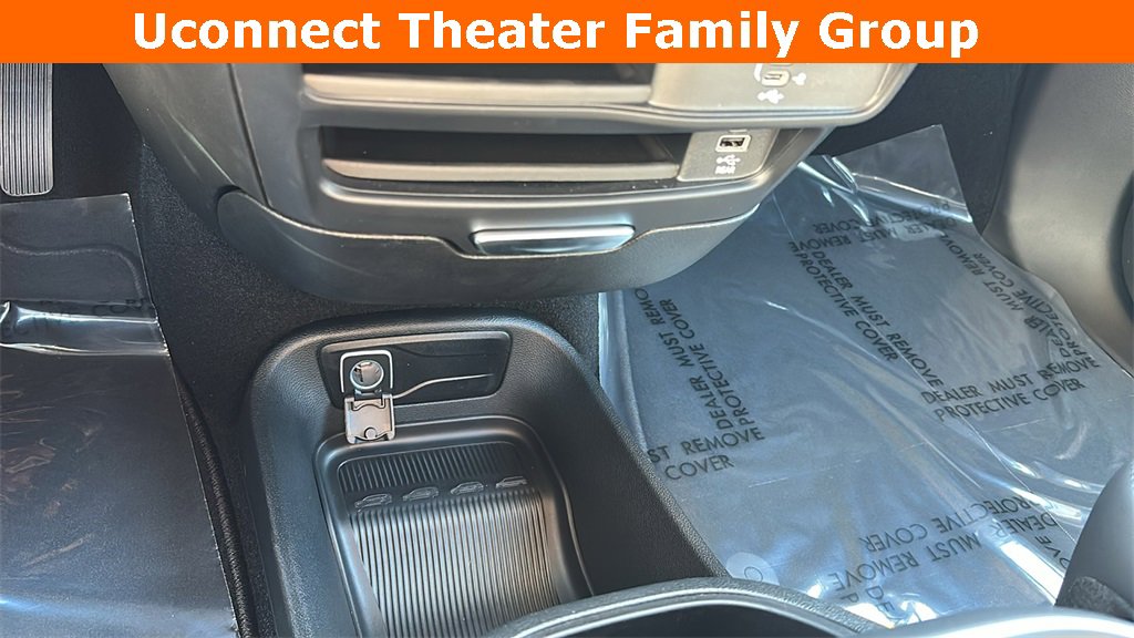 New 2026 Chrysler Pacifica Select image 22