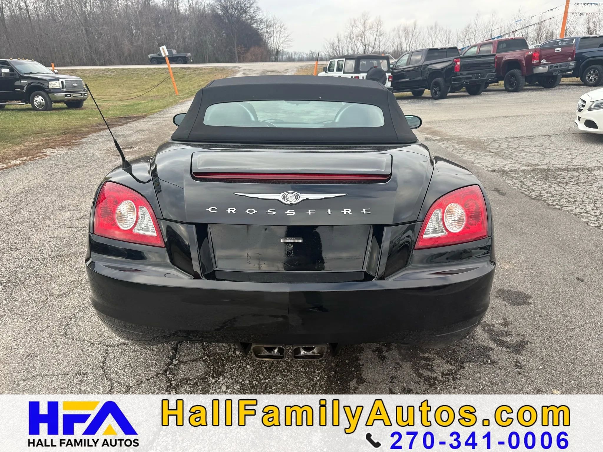 Used 2005 Chrysler Crossfire Convertible RWD image 3