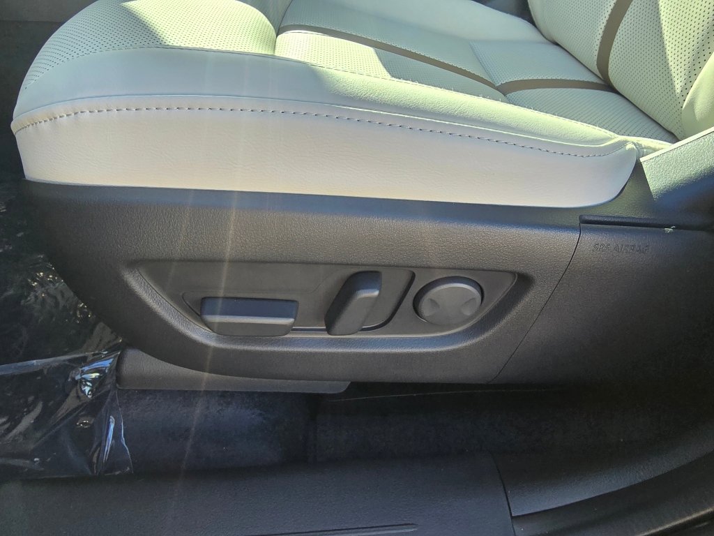 New 2026 MAZDA CX-90 Plug-In Hybrid w/ Premium Plus AWD/4WD image 17