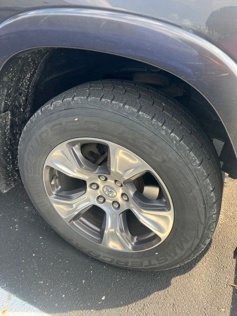 Used 2020 RAM 1500 Laramie AWD/4WD image 4