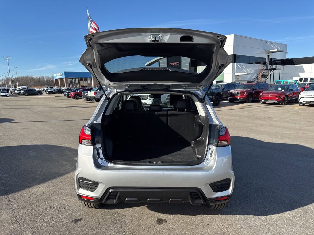 Used 2023 Mitsubishi Outlander Sport ES image 28
