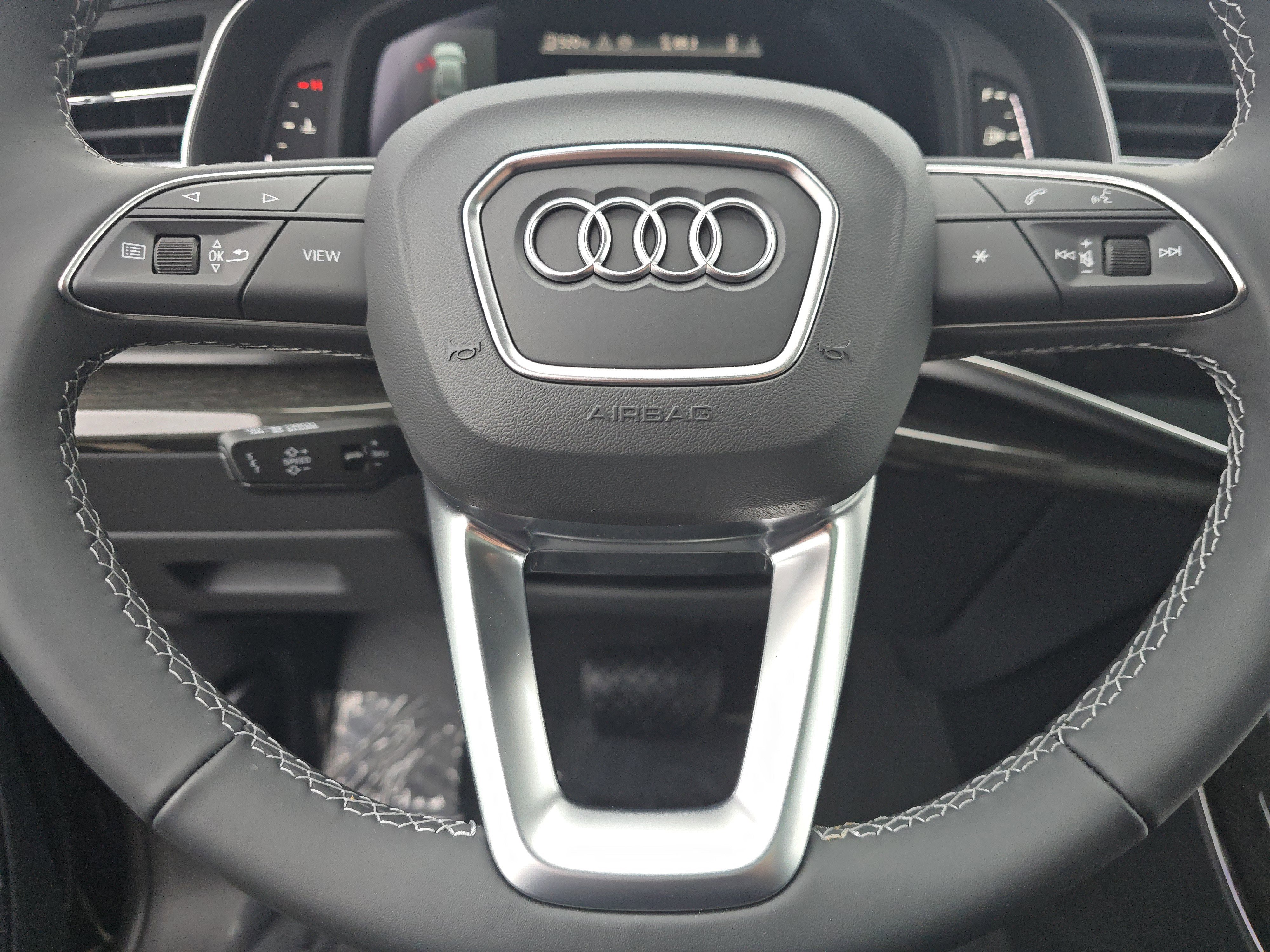 New 2026 Audi Q8 Premium image 22