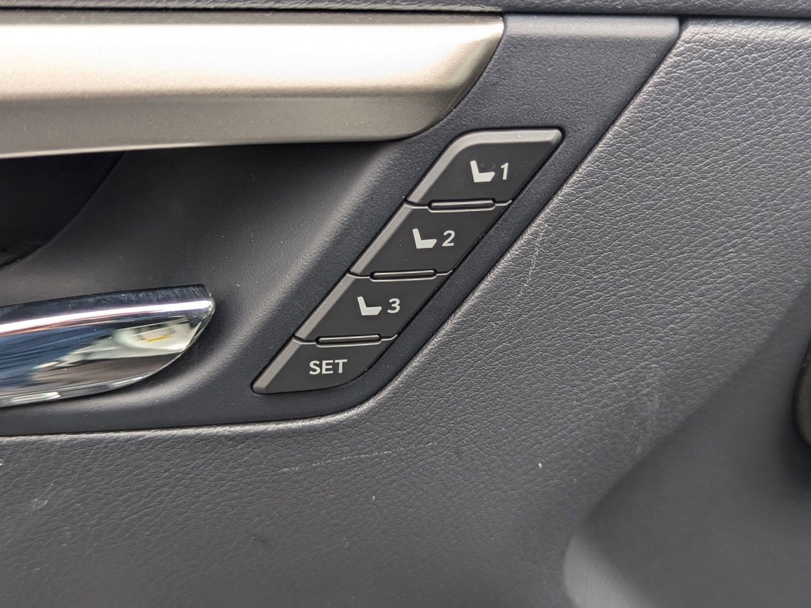 Certified 2022 Lexus RX 350L Premium image 22