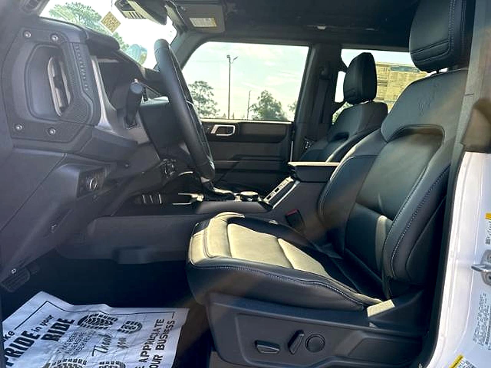 New 2025 Ford Bronco Outer Banks w/ Sasquatch Package AWD/4WD image 10