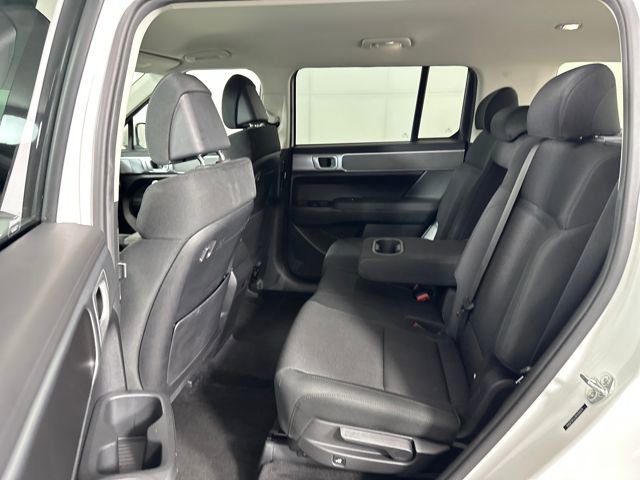 Used 2024 Hyundai Santa Fe SE image 25