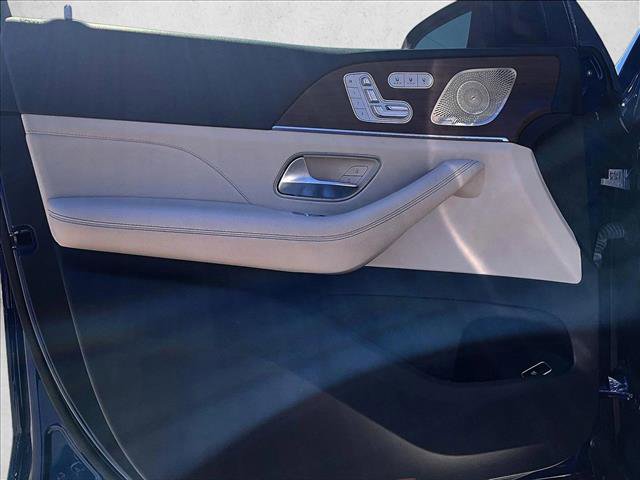 Used 2022 Mercedes-Benz GLS 450 4MATIC image 18