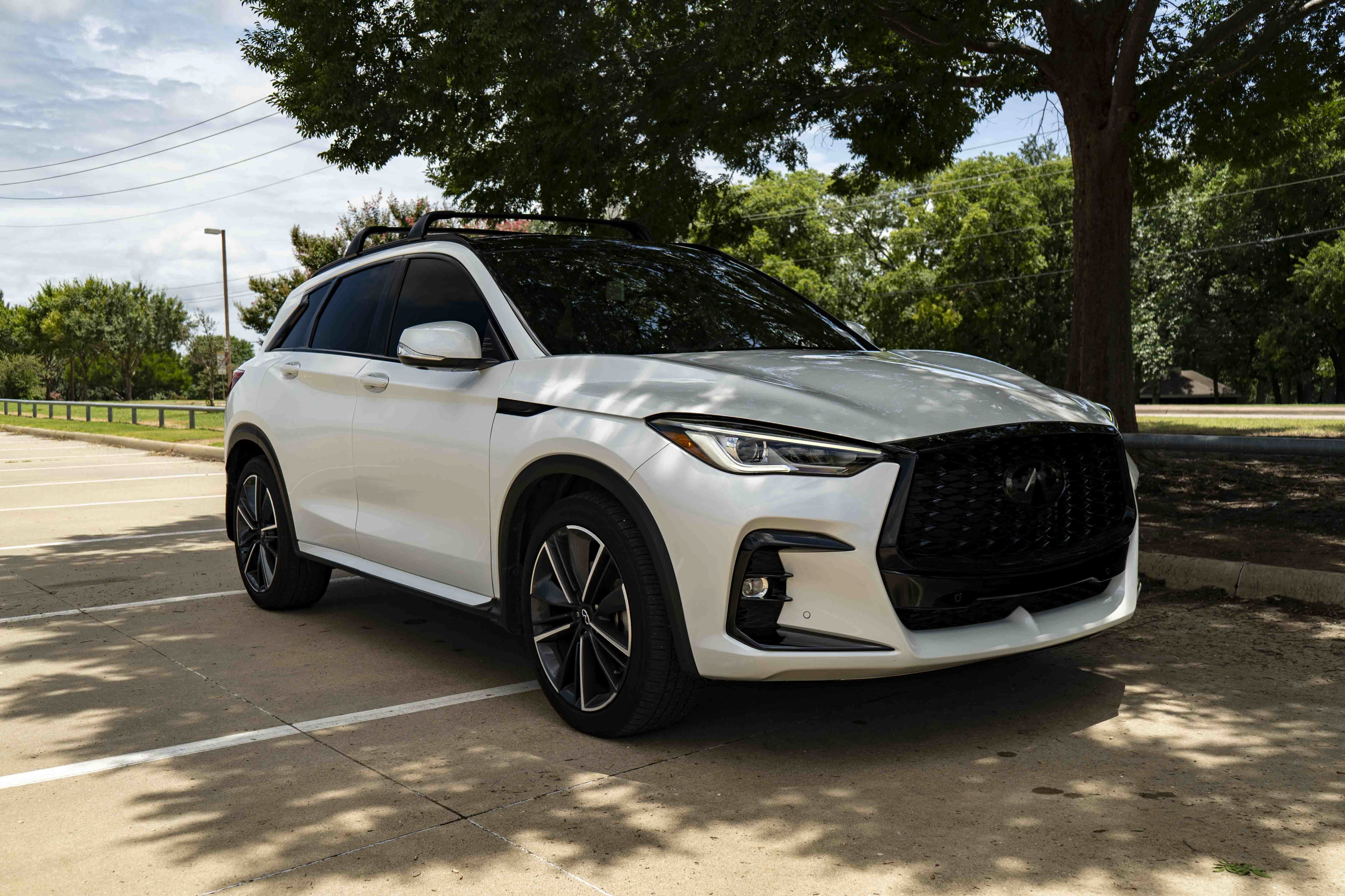 Used 2024 INFINITI QX50 Sport AWD/4WD image 2