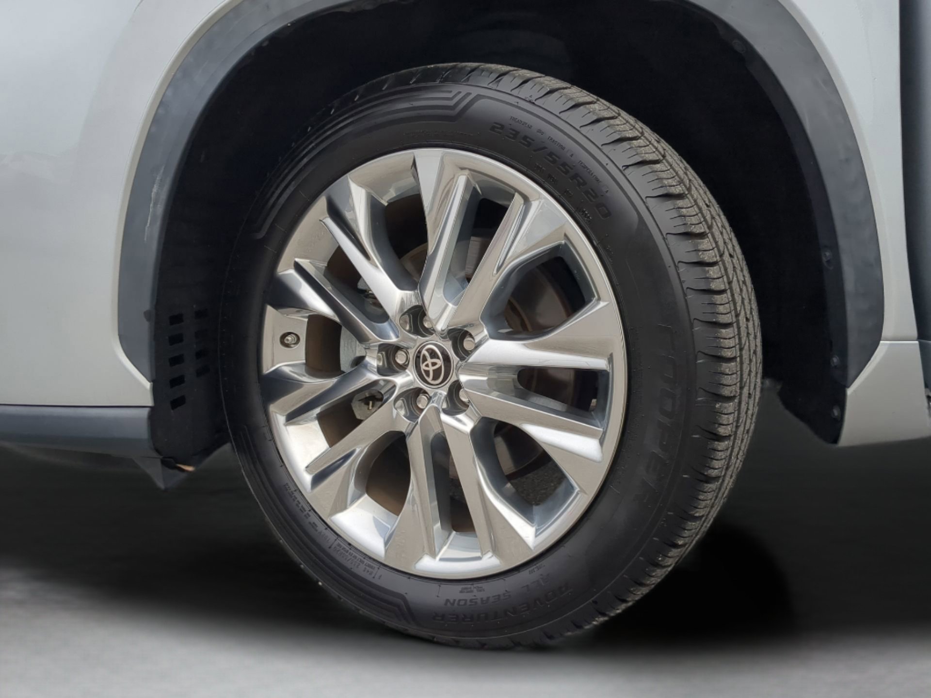 Used 2022 Toyota Highlander Limited image 65