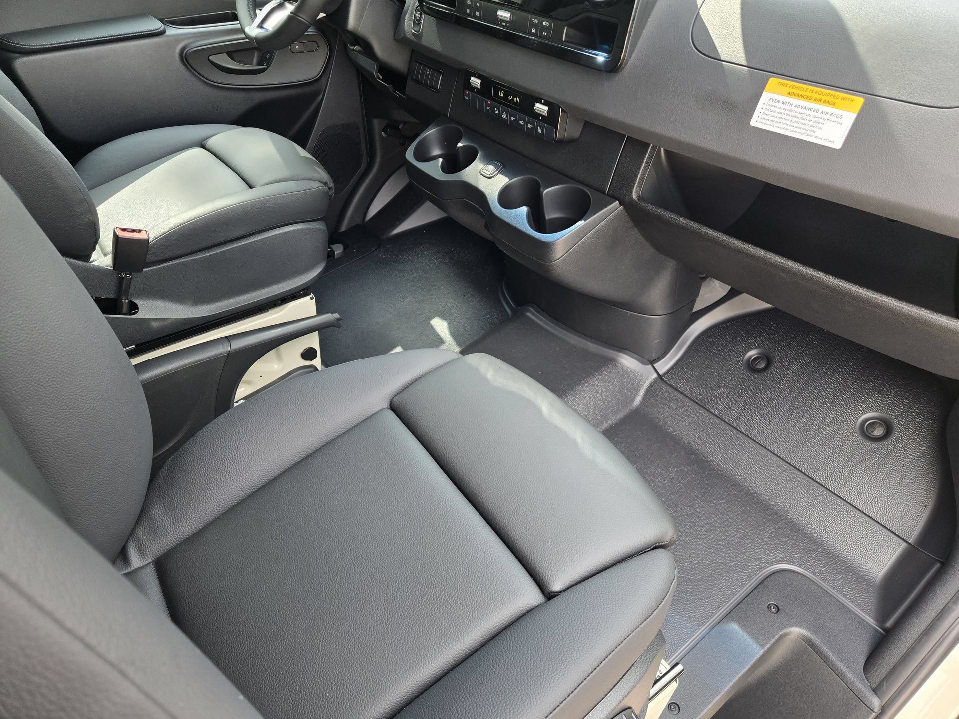 New 2026 Mercedes-Benz Sprinter 2500 image 21